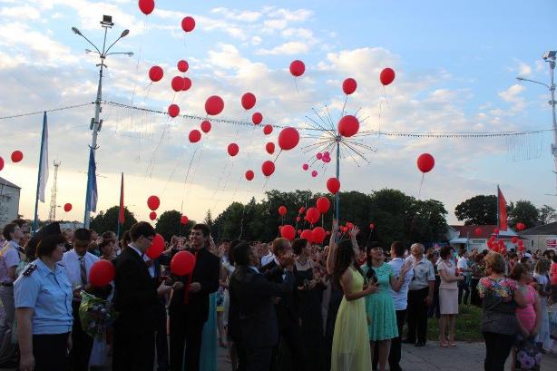 Выпускные вечера прошли во всех школах муниципалитета